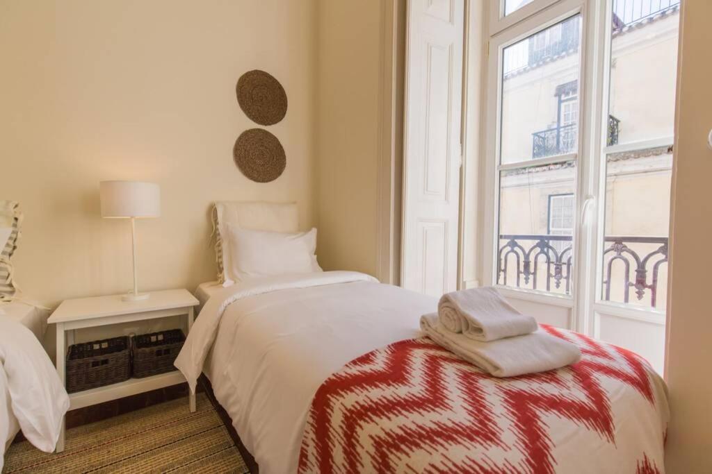135 B - Alfama Renovated Charming Historic Flat Near Baixa Apartamento