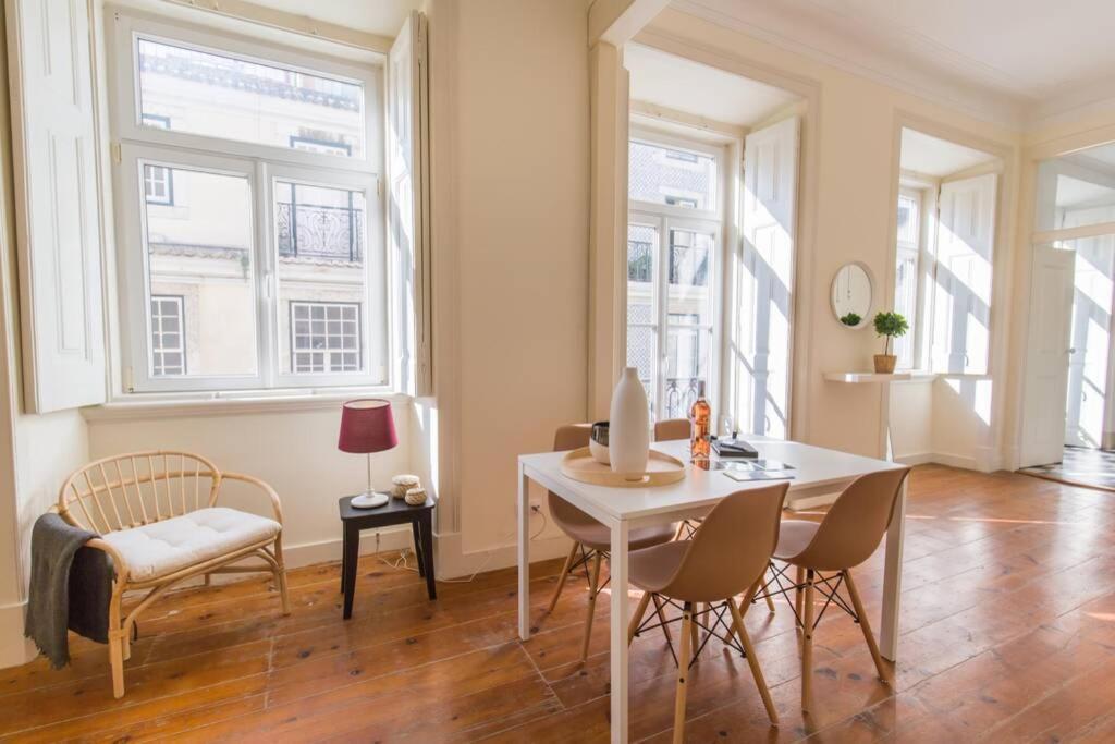 Apartamento 135 B - Alfama Renovated Charming Historic Flat Near Baixa *